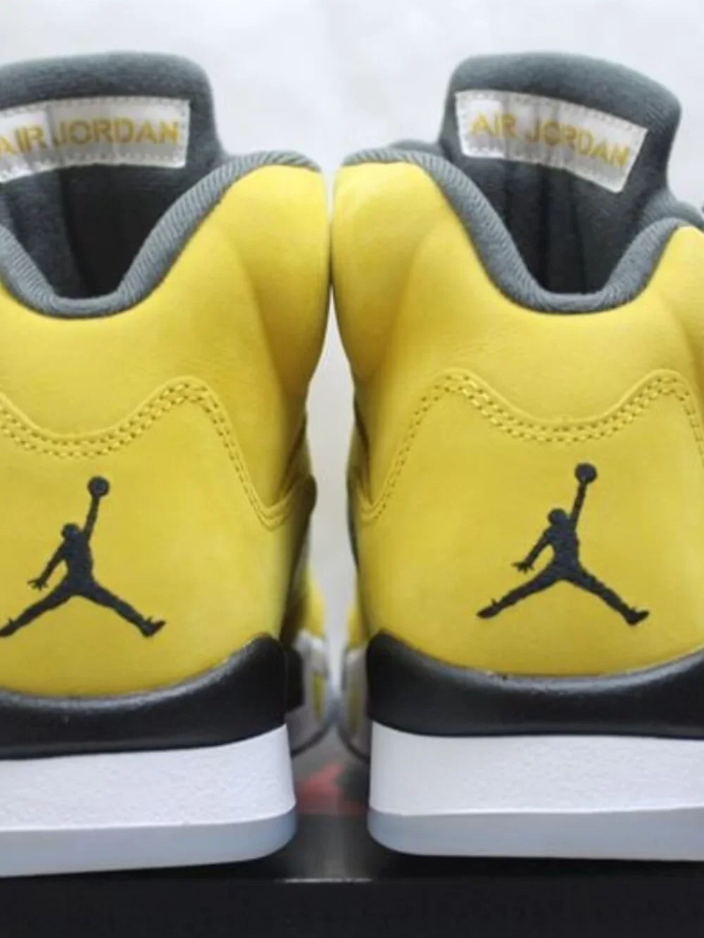 Nike Air Jordan 5 Retro Tokyo 23